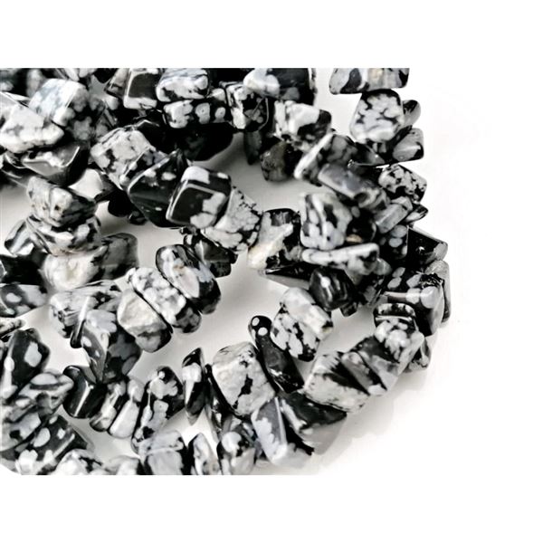 Obsidian oblikov zlomky 95 cm drah kame